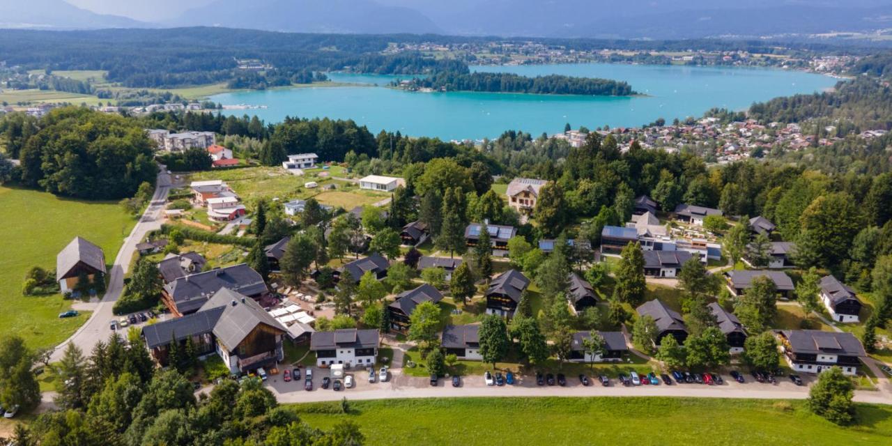 Naturel Hoteldorf Schoenleitn Latschach ober dem Faakersee Exterior foto